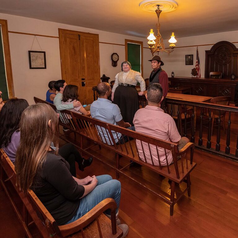 Whaley House guests in courthouse